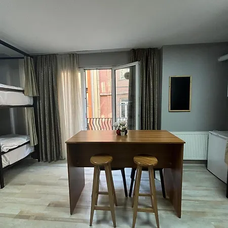 Auberge de jeunesse Moon *